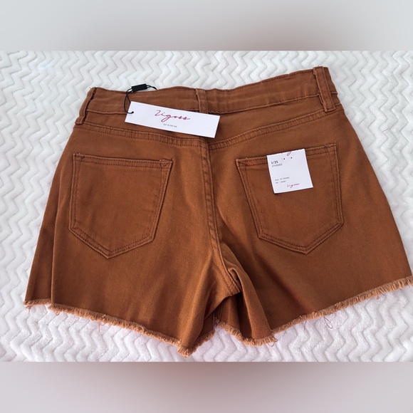 VIGOSS Shorts with Studs NWT - Picture 10 of 12